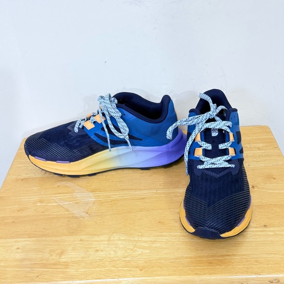 NWB The North Face Vectiv Eminus Banff Blue Sneaker Tennis Shoes Womens Size 8M - Picture 4 of 12